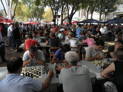 Chess tournament organized in the streets