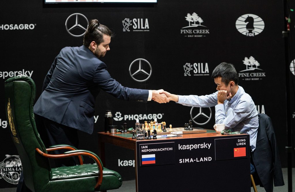 Ian Nepomniachtchi defeating Ding at the 2020 Candidates' Tournam