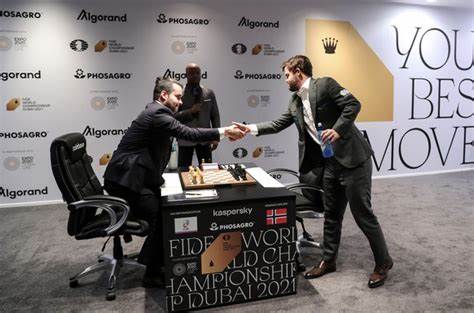 Magnus Carlsen vs  Ian Nepomniachtchi in 2021 world championship match