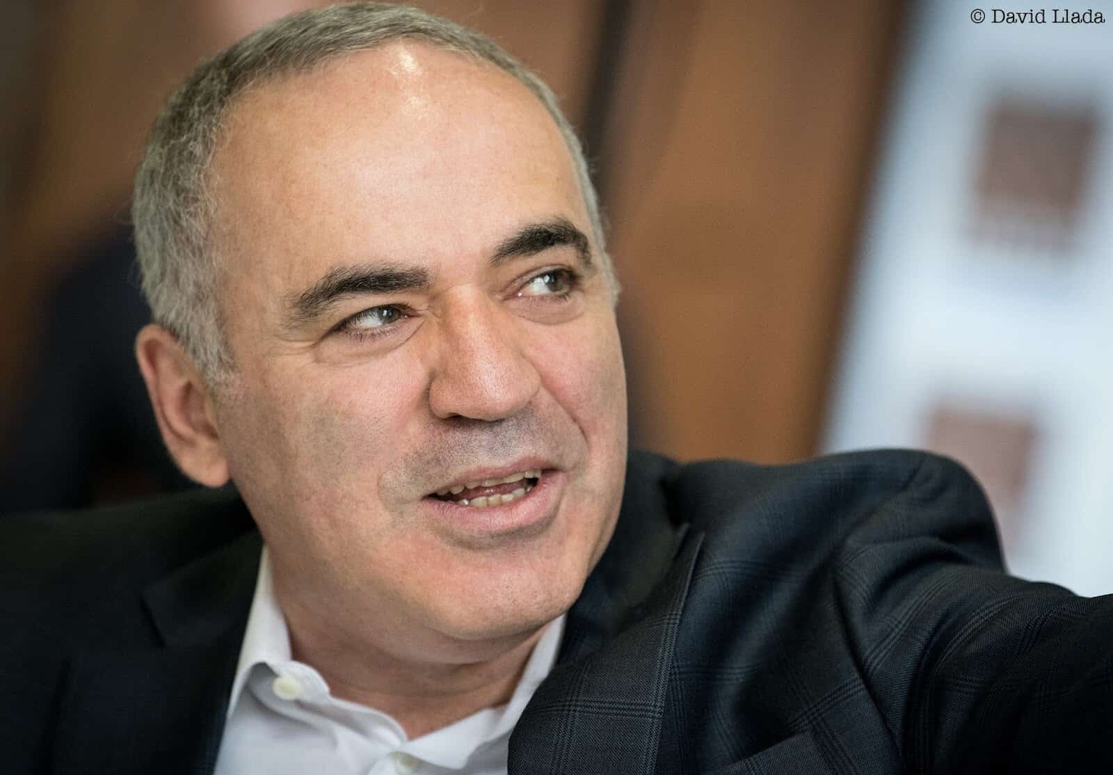 Magnus Carlsen vs Garry Kasparov: Who is the GOAT? 1 AD 4nXc6OPYUNoN5AAjPDKgnjhwoNriUXBRuvWaakaalJ1v4NfXcIKG6NZ hDpcFSaNrKAFWK7Luzjkxow7ciuyXvQkb8 ysxG4oke3nTFVJeW KgKBcP0EvNFhR